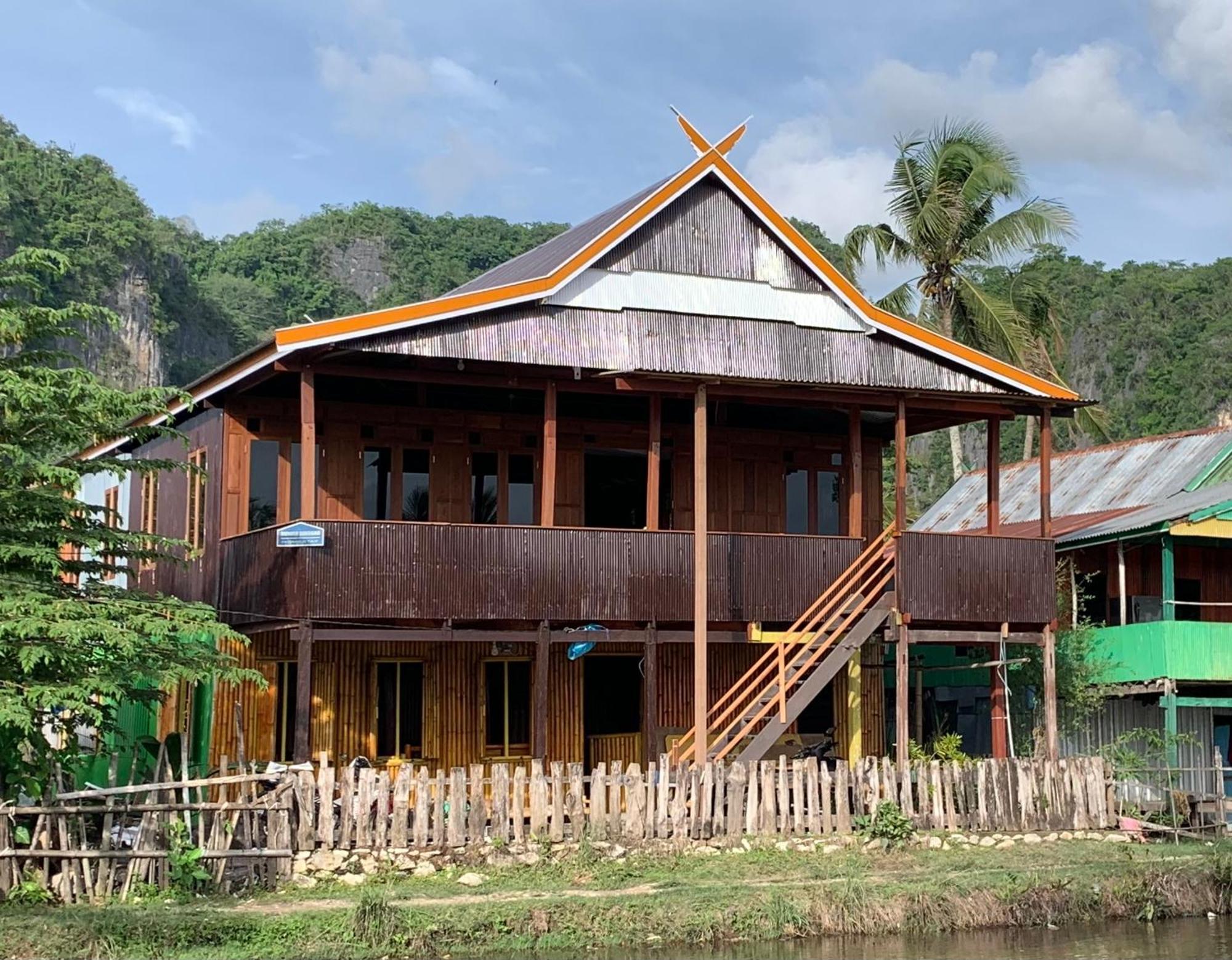 Maros Nasrul House Homestay For Backpackers מראה חיצוני תמונה